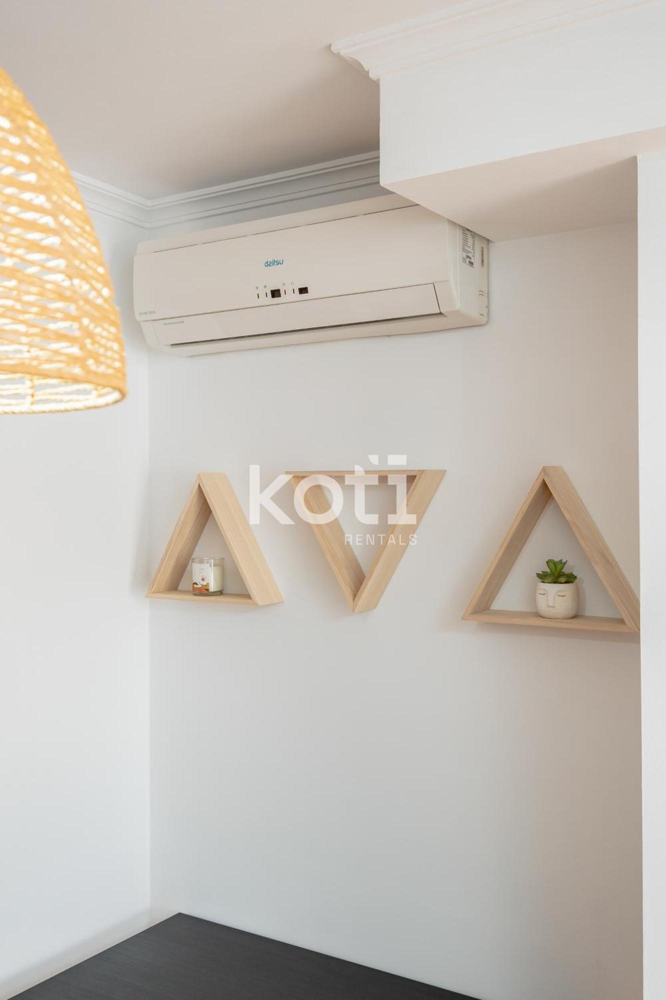 פואנגירולה Koti Rentals - Sandy Beach Apartment מראה חיצוני תמונה